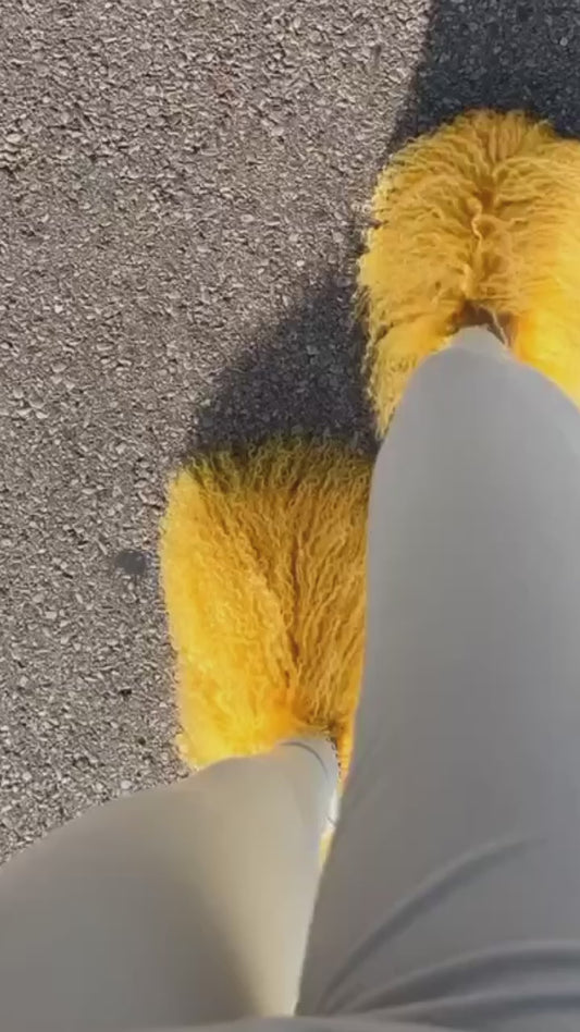 Fur Slippers (Pre-Order)